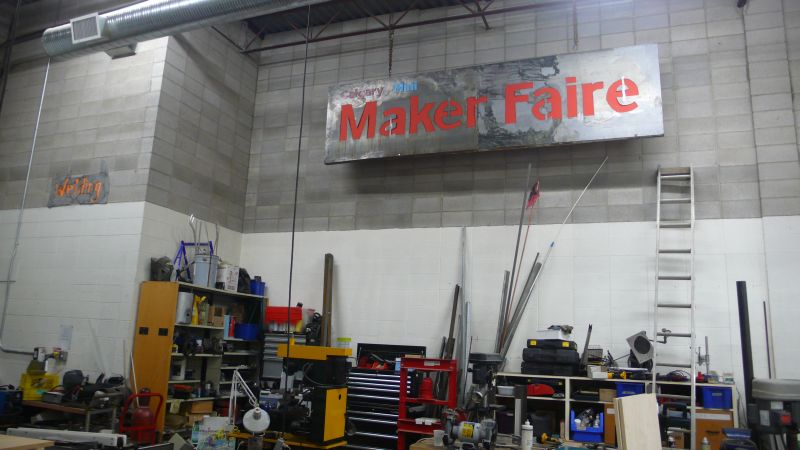 File:Makerfaire Sign Build 02.jpg