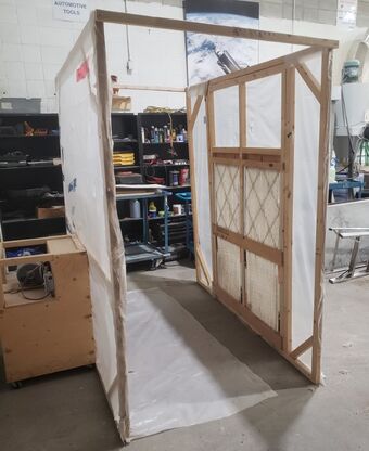 Initial setup with spreaders connected.