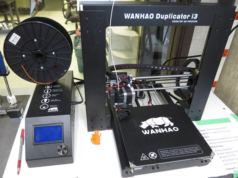 File:3D printer, Yin's Wanhao.jpg